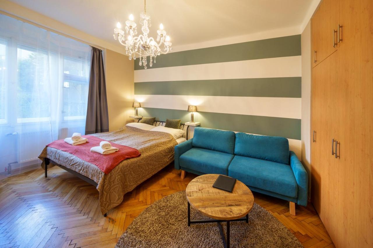 Dlouha Apartment With Balcony Praha Eksteriør bilde